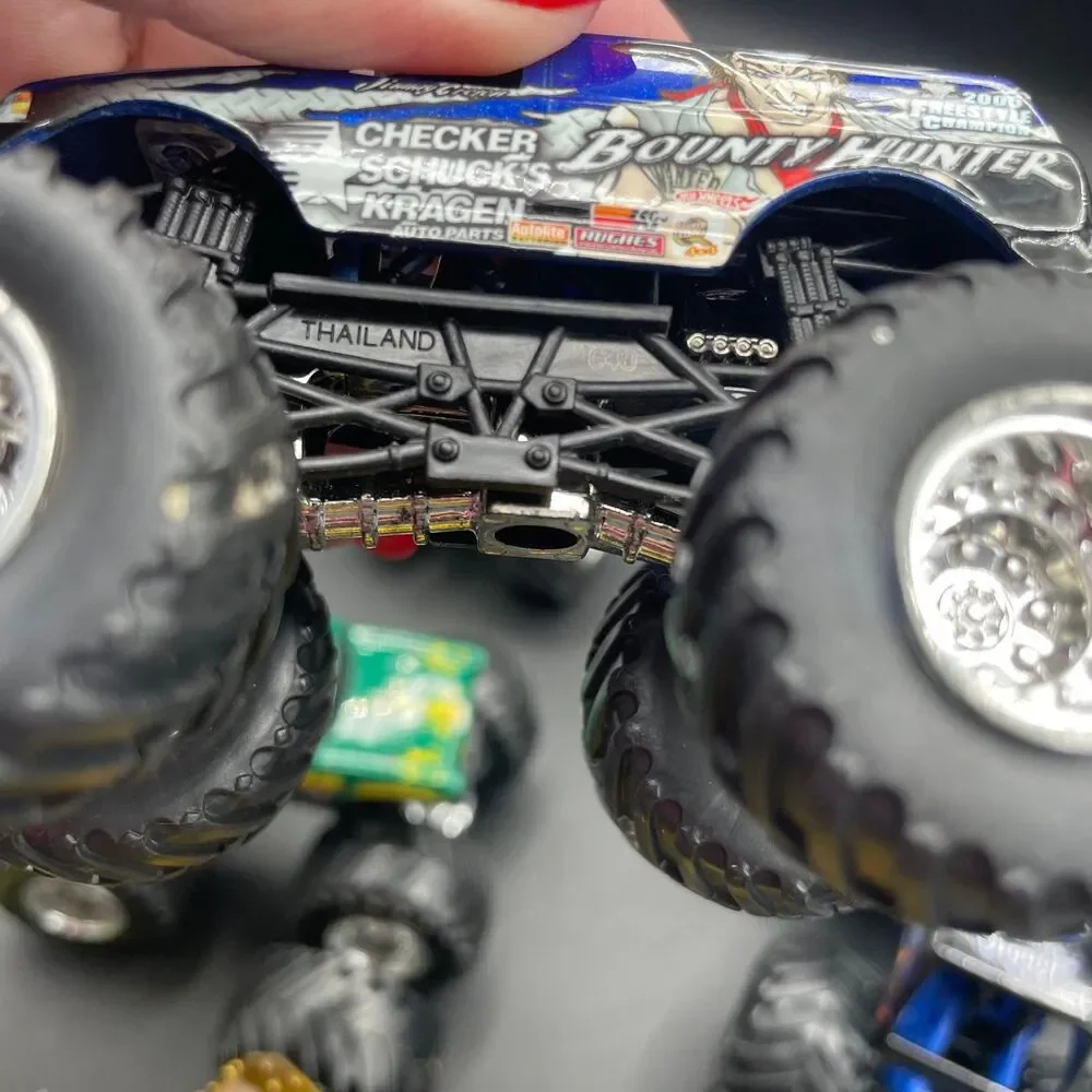 Hot Wheels Monster Jam Truck Lot Diecast 1:64 Scale Bounty Hunter King Krunch 8